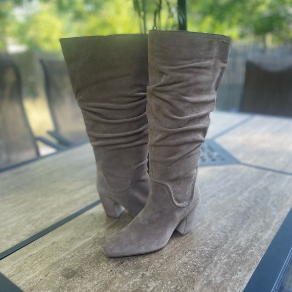 Women's slouch  suede Boots - Taupe - Picture 3 of 7
